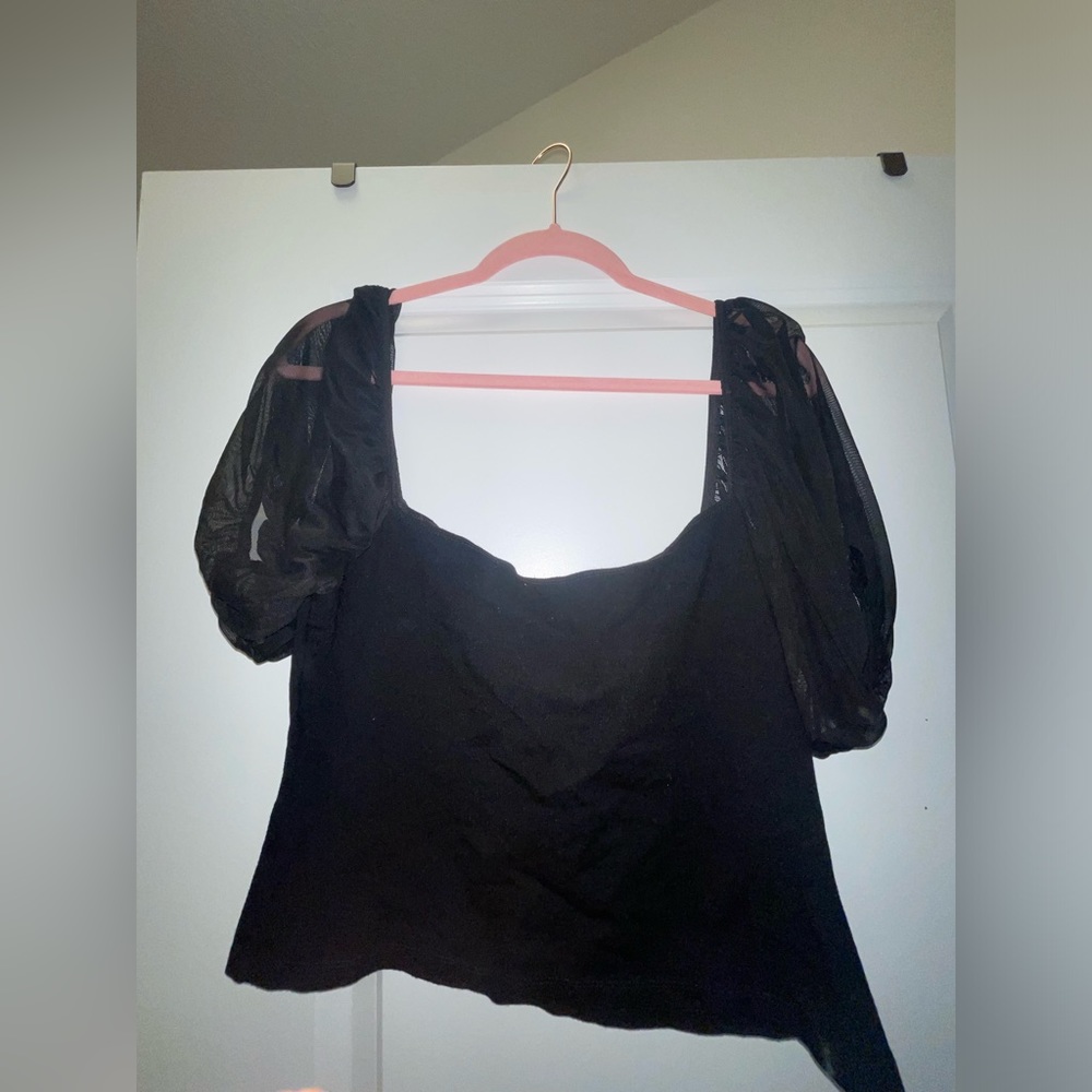 Free people black mesh sleeve crop top size L